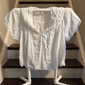Old Navy White Blouse with Ruffled Collar